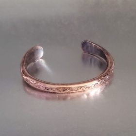 Handmade 6 Gauge BIGGA Bangle by Alexa Martha (size: Small 6.5-7.0 inches)